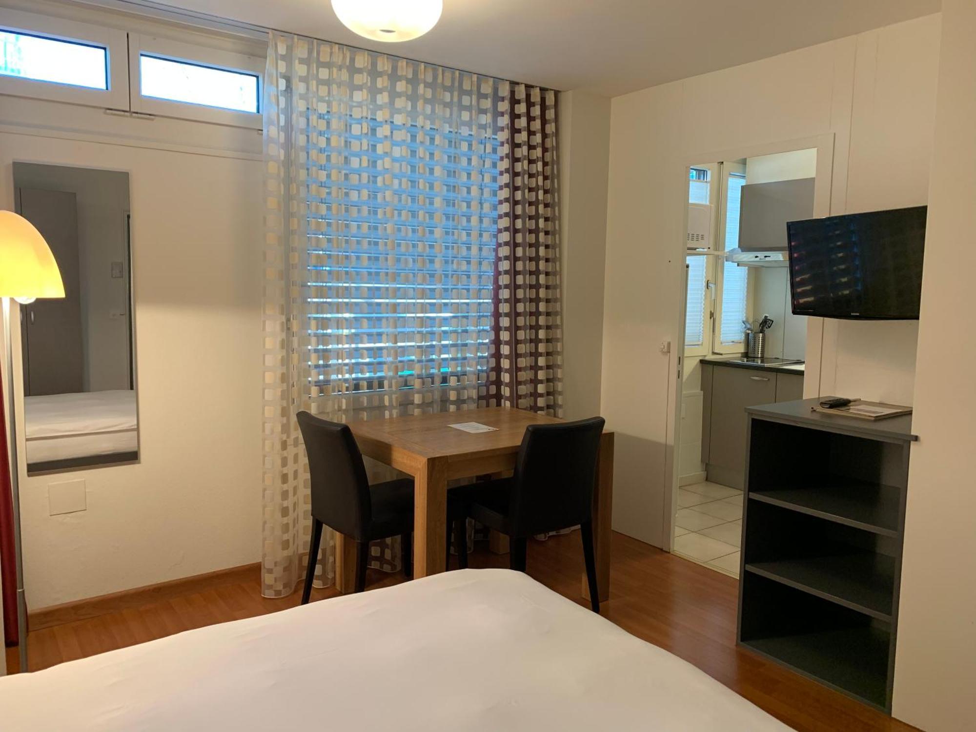 Congress Apartments By Hotel Du Commerce Basel Bagian luar foto